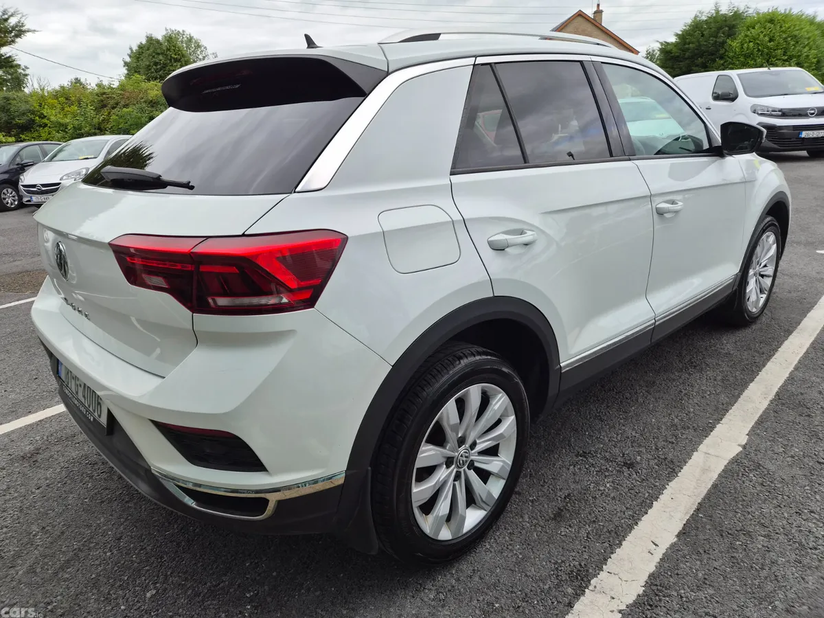 Volkswagen T-Roc SUV, Petrol, 2018, White