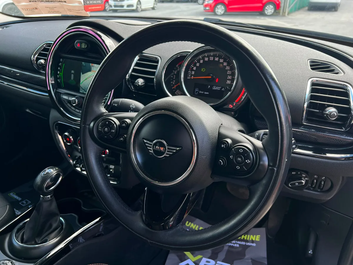 Mini Cooper Hatchback, Diesel, 2019, Green