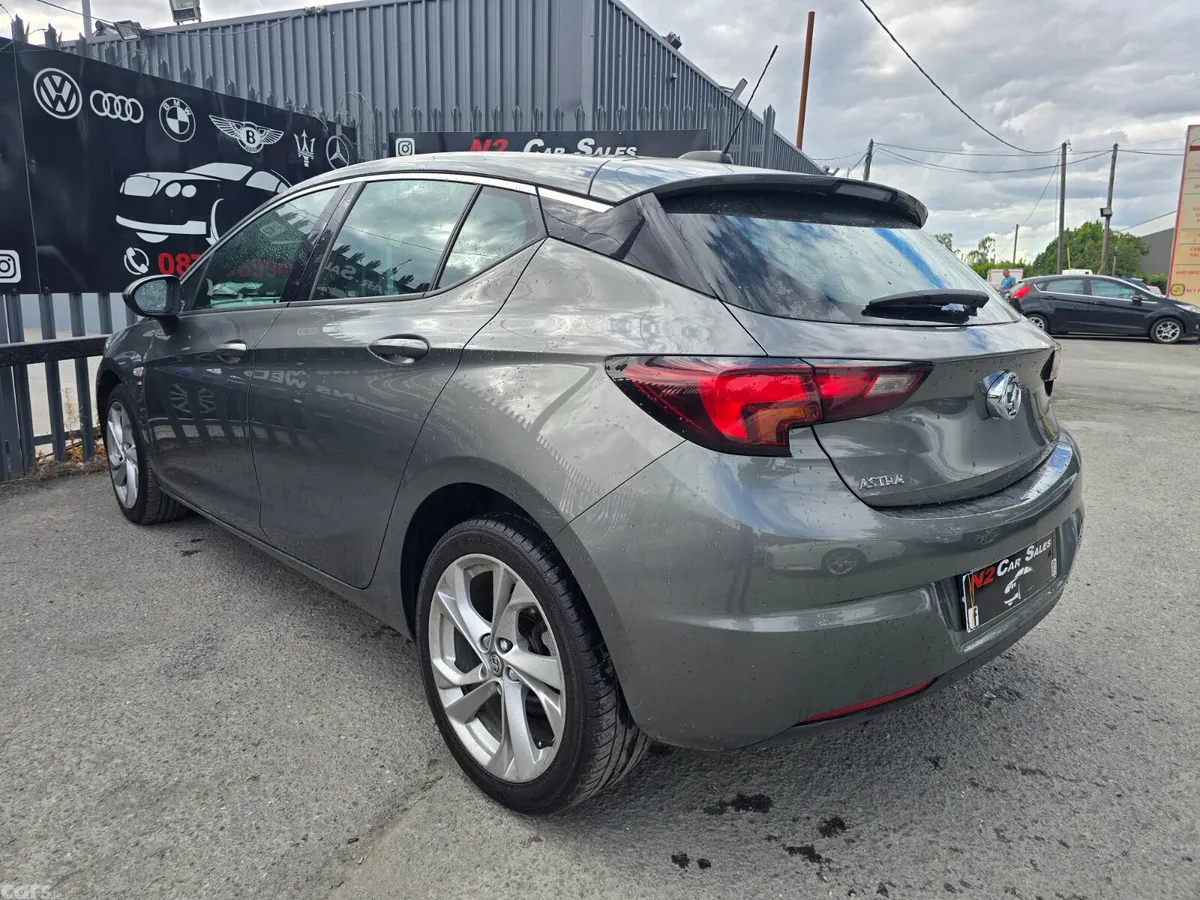 Opel Astra Hatchback, Petrol, 2017, Grey