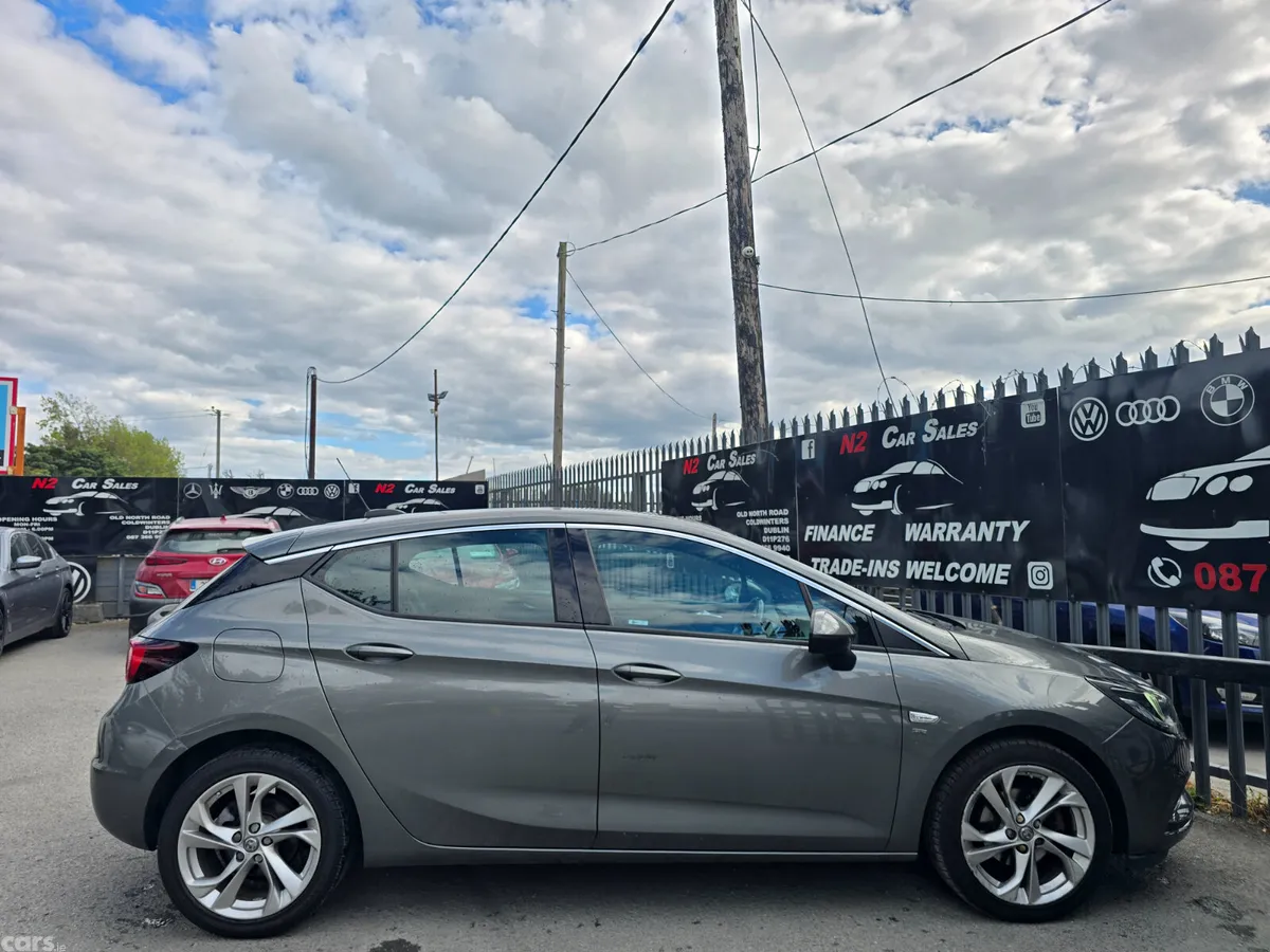 Opel Astra Hatchback, Petrol, 2017, Grey