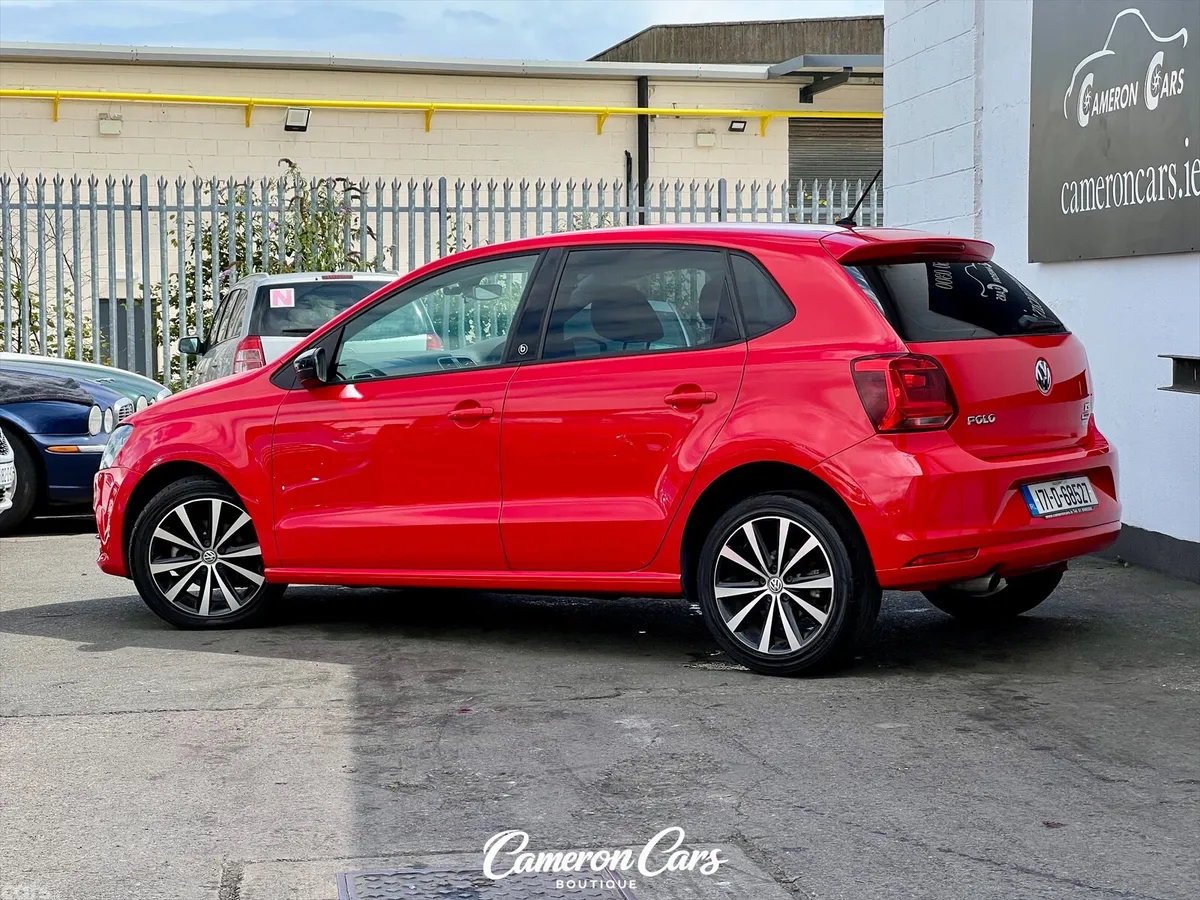 Volkswagen Polo Hatchback, Petrol, 2017, Red