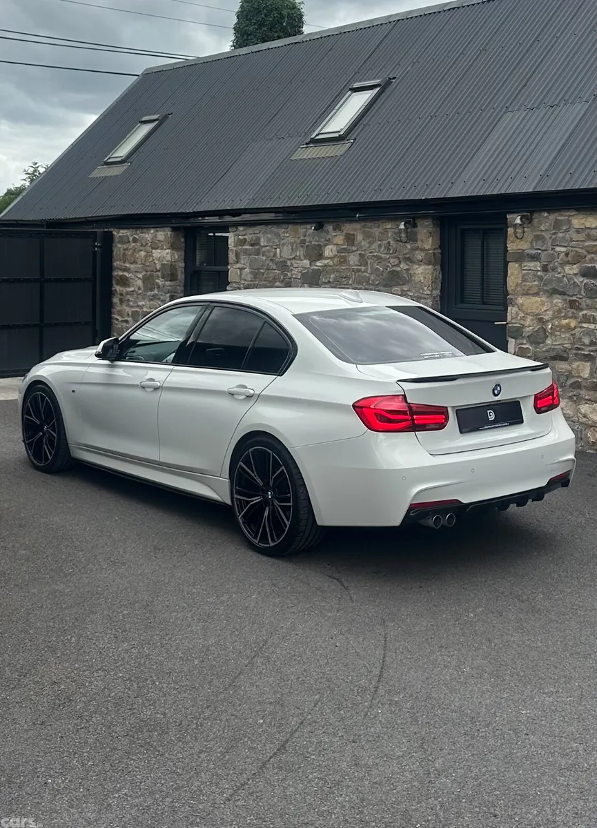 BMW 3-Series Saloon, Diesel, 2017, White