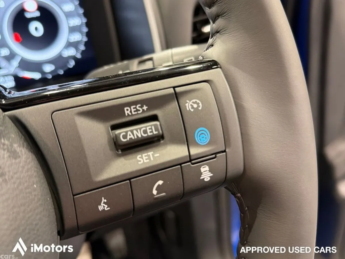 Nissan Qashqai SUV, Petrol Hybrid, 2026, Blue