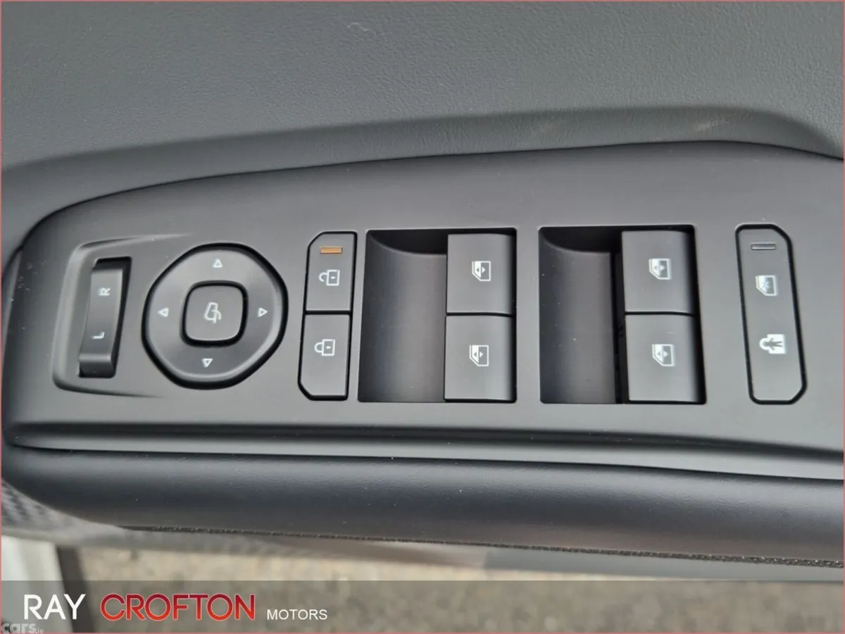 Kia EV9 MPV, Electric, 2026, White