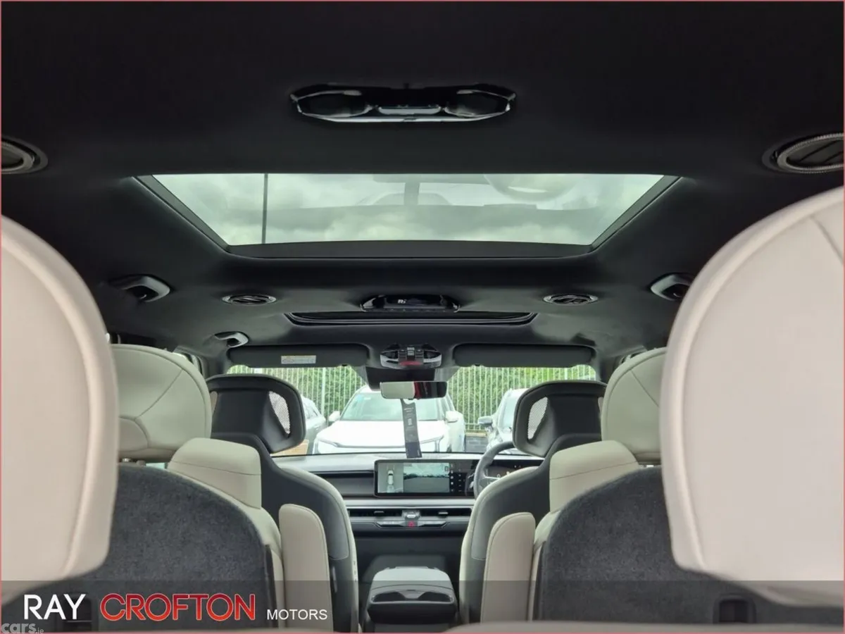 Kia EV9 MPV, Electric, 2026, White