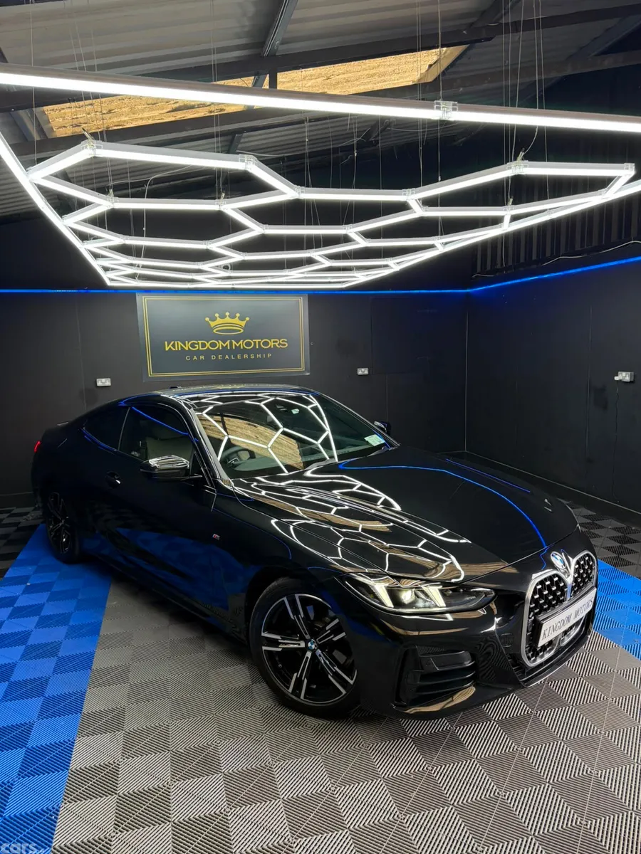 BMW 4-Series Coupe, Petrol, 2025, Black