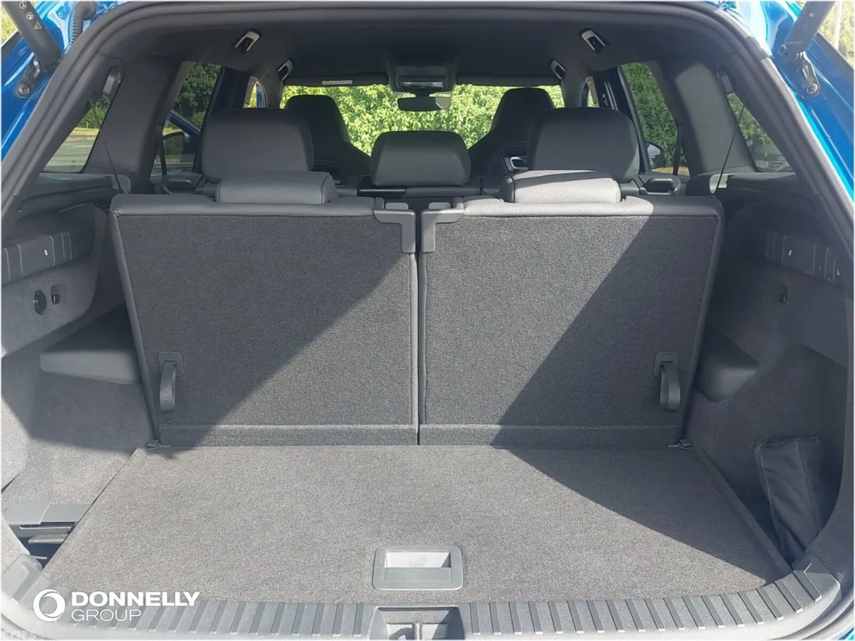 Skoda Kodiaq Estate, Petrol, 2025, Blue
