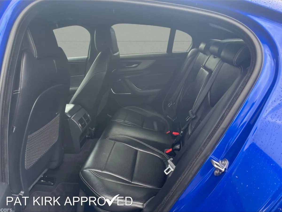 Jaguar XE Saloon, Diesel, 2020, Blue