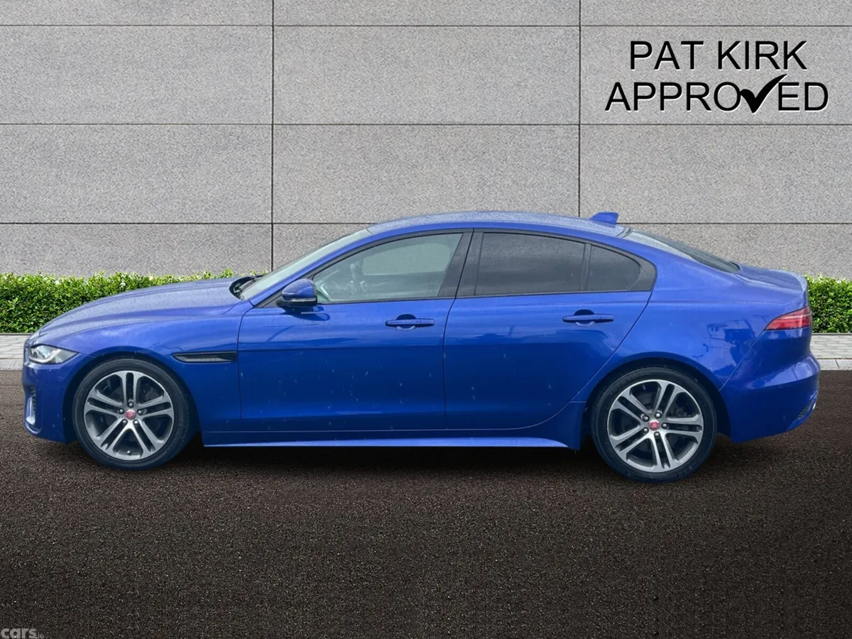Jaguar XE Saloon, Diesel, 2020, Blue