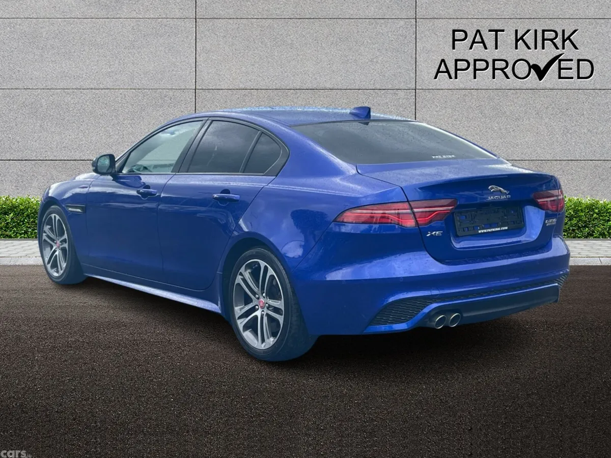 Jaguar XE Saloon, Diesel, 2020, Blue