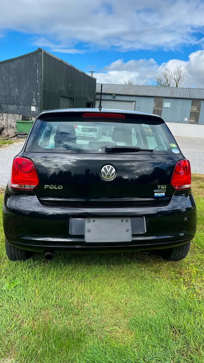 Volkswagen Polo Hatchback, Petrol, 2014, Black