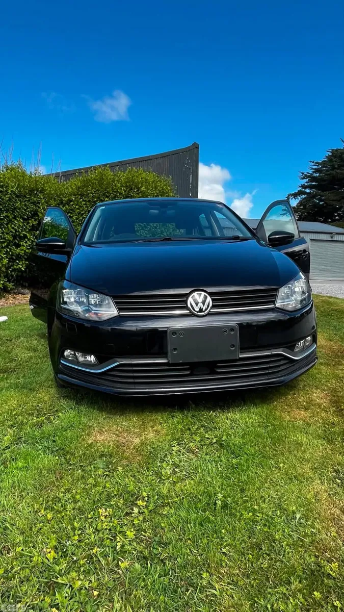 Volkswagen Polo Hatchback, Petrol, 2017, Black