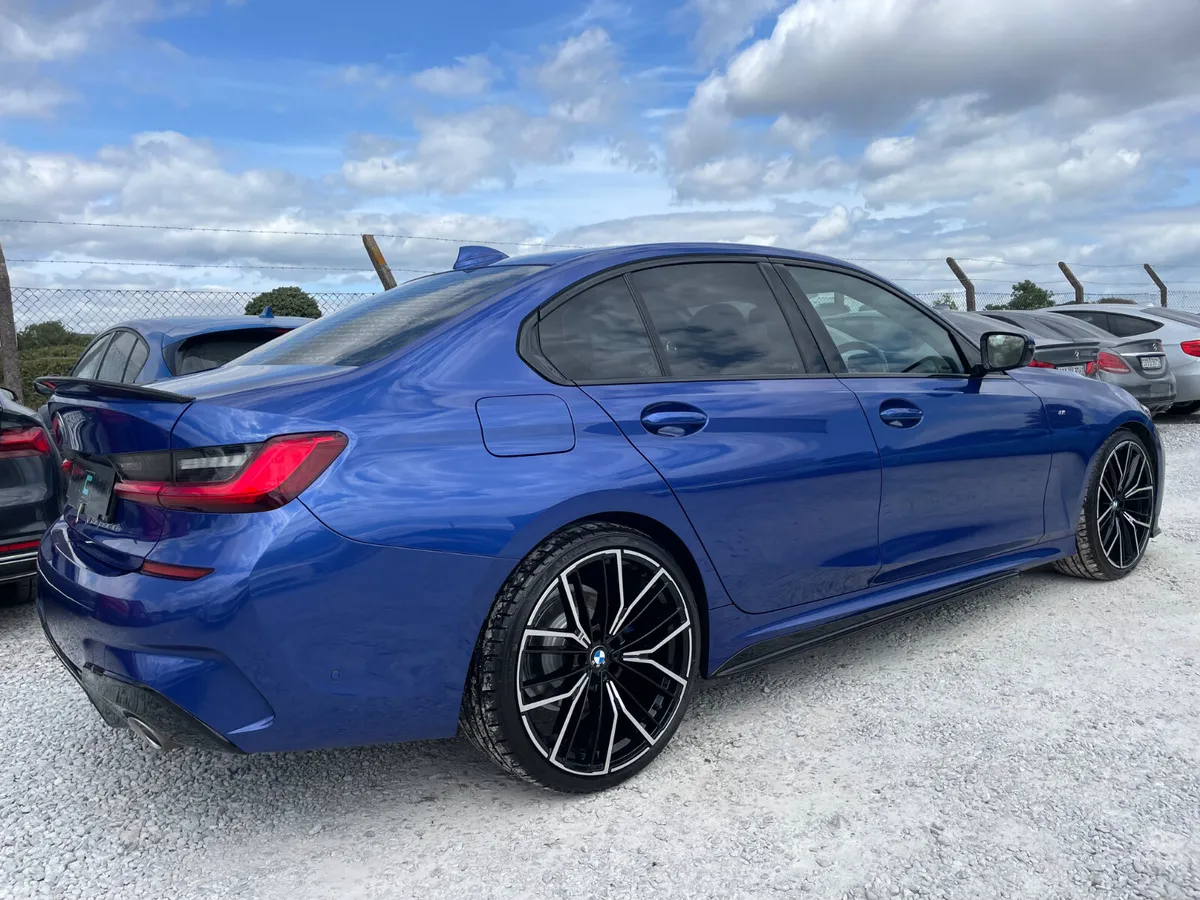 BMW 3-Series Saloon, Diesel, 2019, Blue