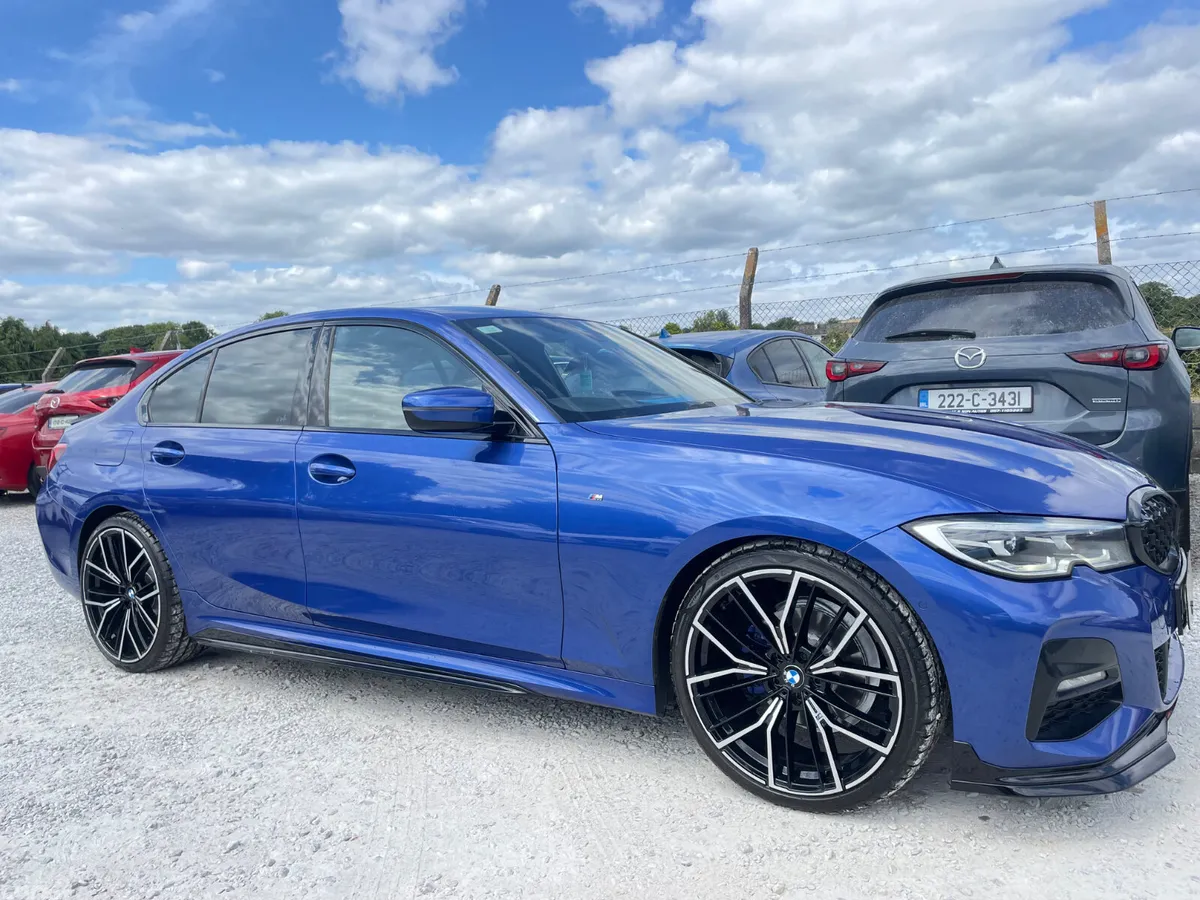 BMW 3-Series Saloon, Diesel, 2019, Blue