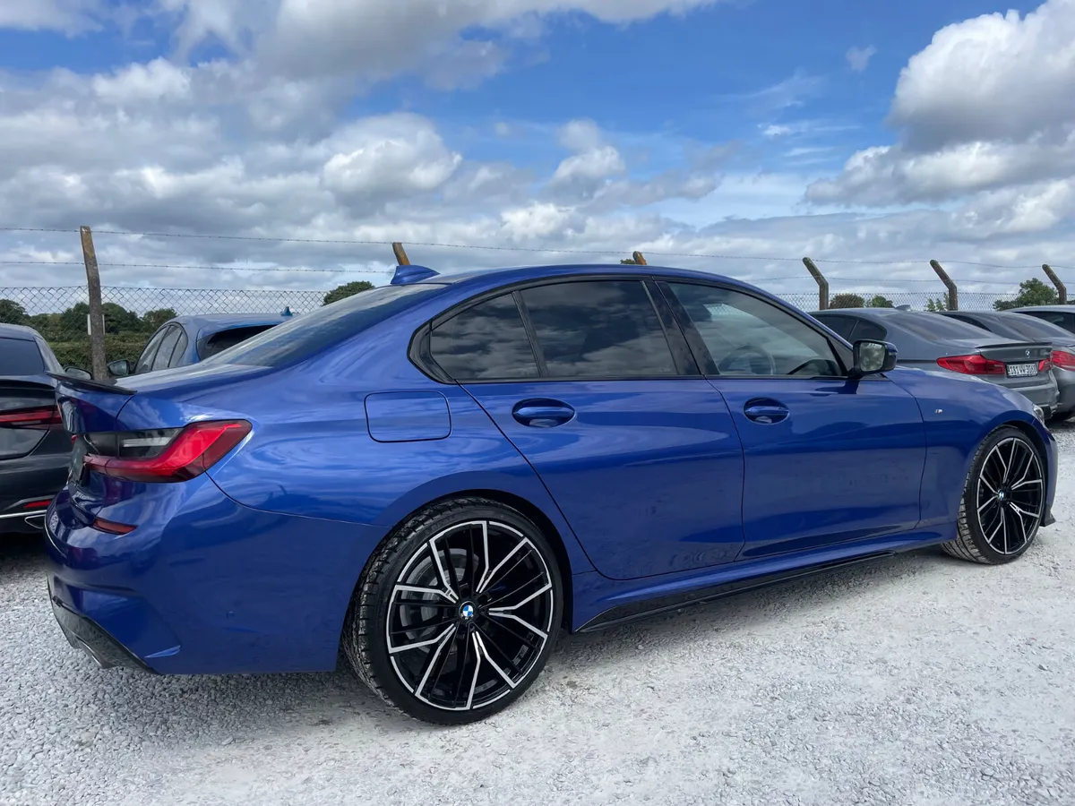 BMW 3-Series Saloon, Diesel, 2019, Blue