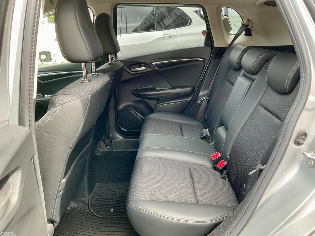 Honda Fit Hatchback, Petrol Hybrid, 2015, Silver