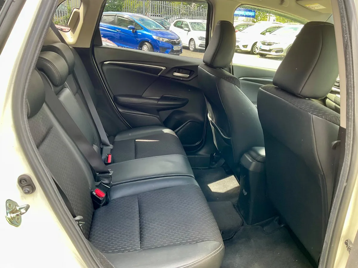 Honda Fit Hatchback, Petrol Hybrid, 2015, White