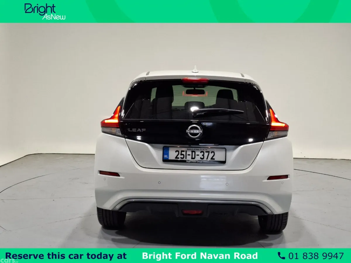Nissan Leaf Hatchback, Electric, 2025, White