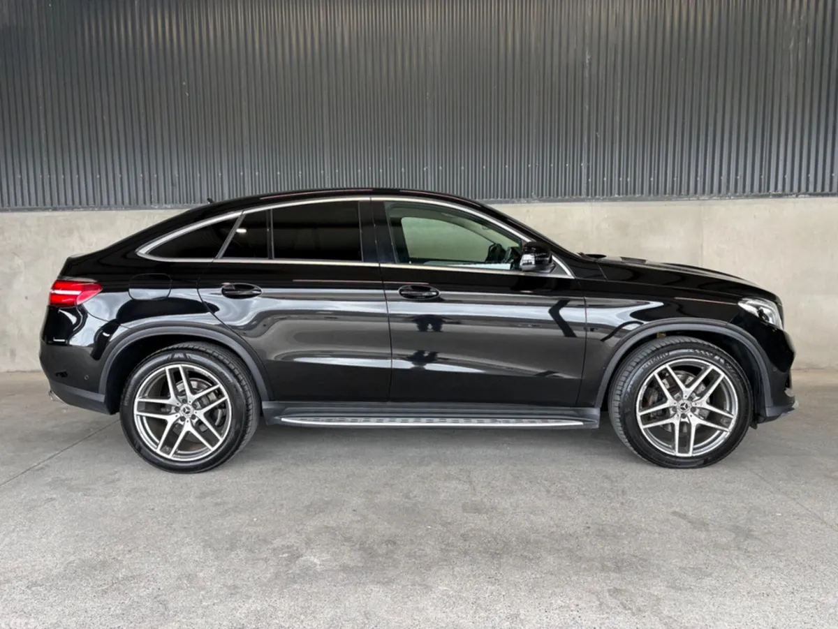 Mercedes-Benz GLE SUV, Diesel, 2018, Black