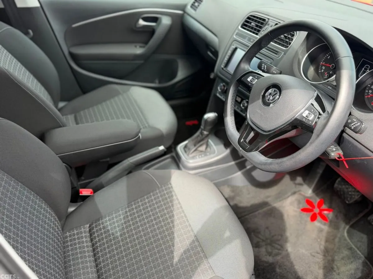Volkswagen Polo Hatchback, Petrol, 2016, Red
