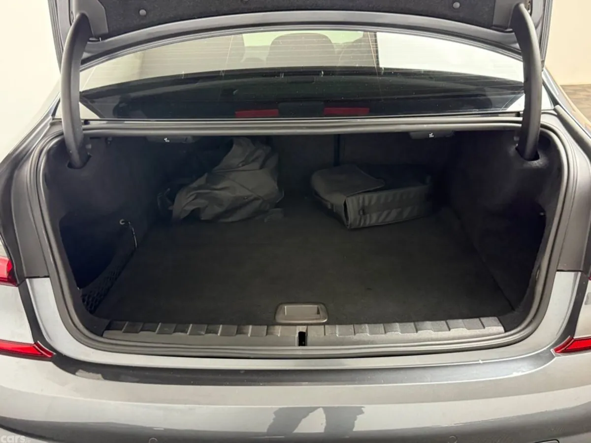 BMW 3-Series Saloon, Petrol Plug-in Hybrid, 2021, Grey