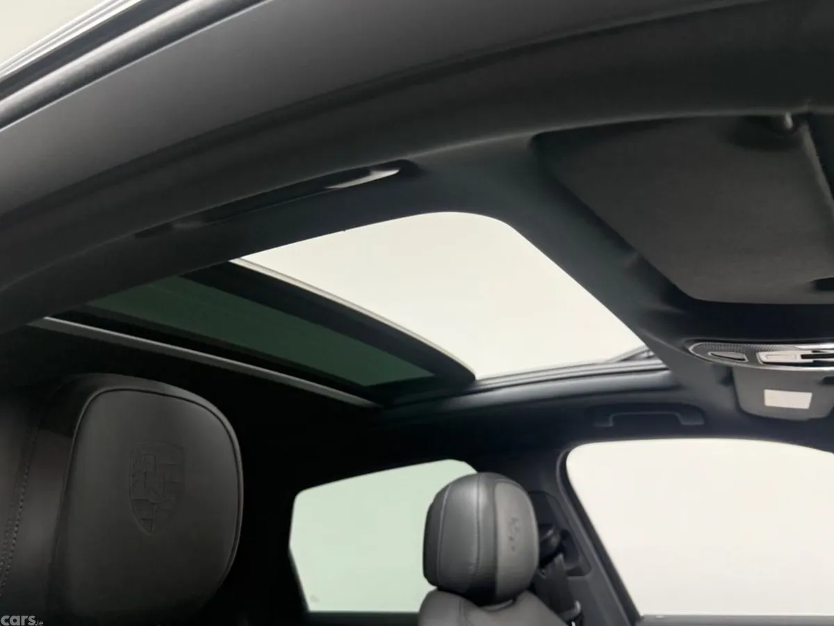 Porsche Cayenne SUV, Petrol Plug-in Hybrid, 2026, Grey