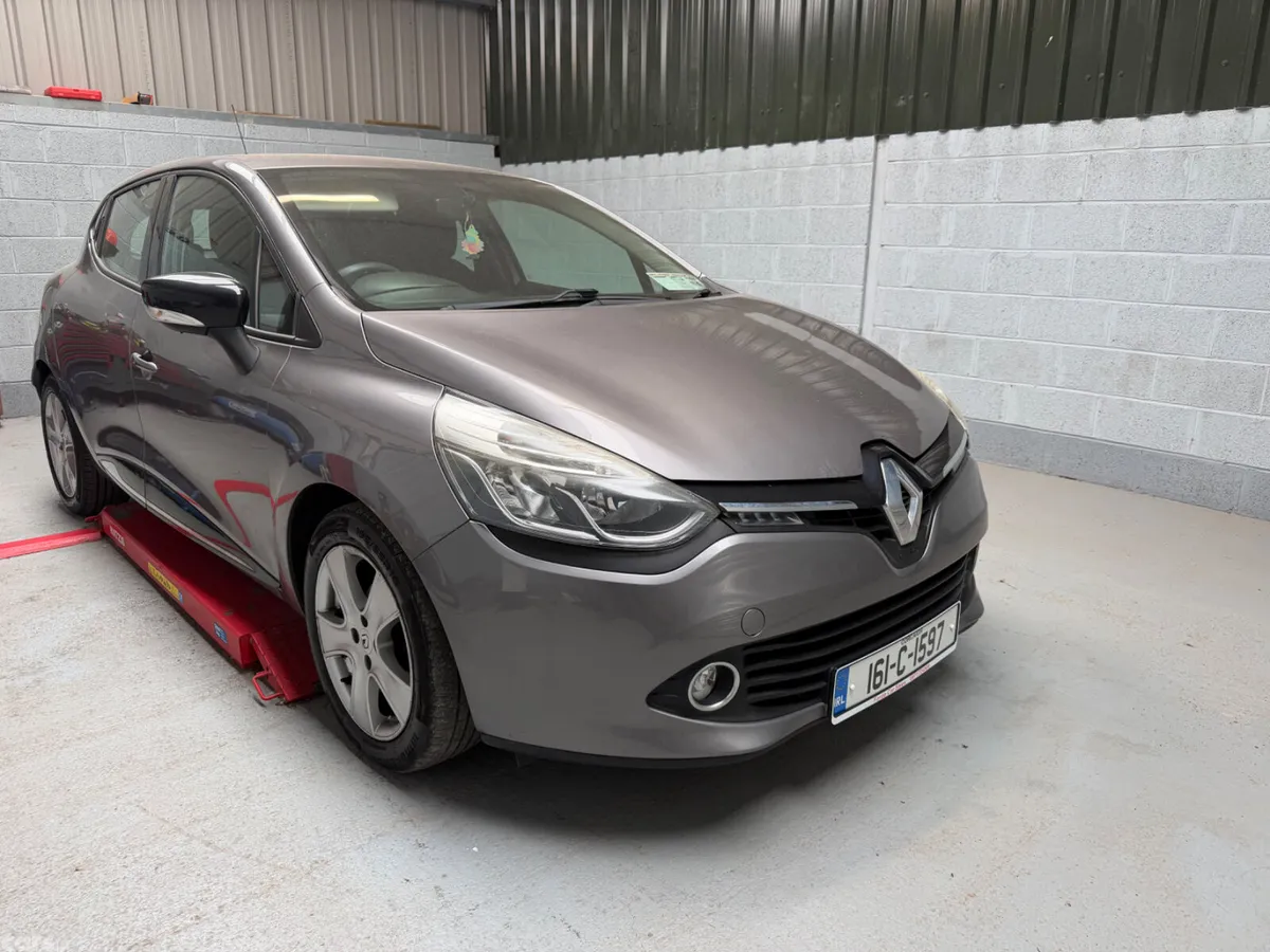 Renault Clio Hatchback, Petrol, 2016, Grey