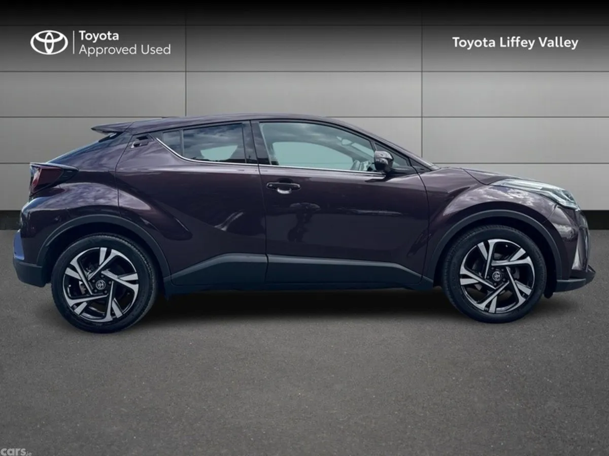 Toyota C-HR SUV, Petrol Hybrid, 2023, Purple