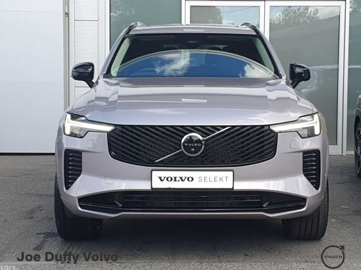 Volvo XC90 SUV, Petrol Plug-in Hybrid, 2026, Silver