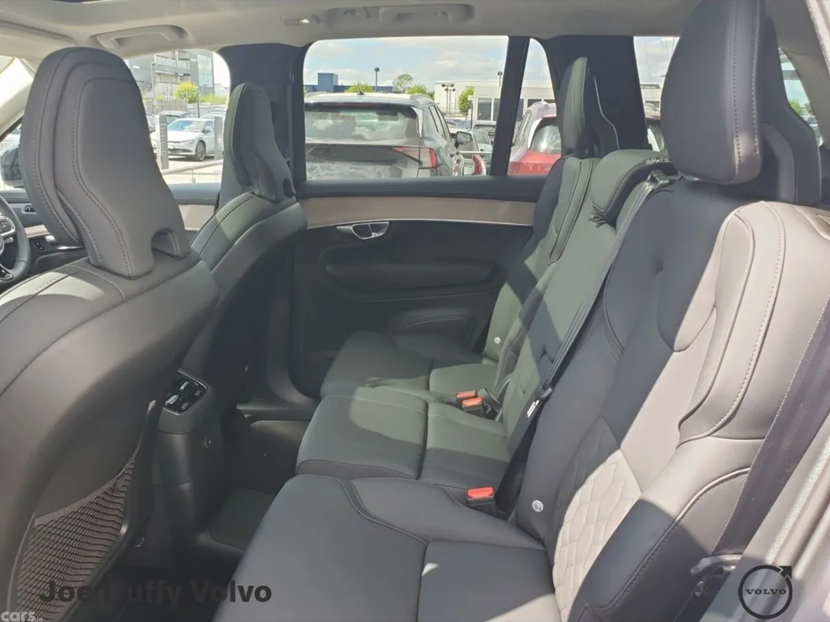 Volvo XC90 SUV, Petrol Plug-in Hybrid, 2026, Silver