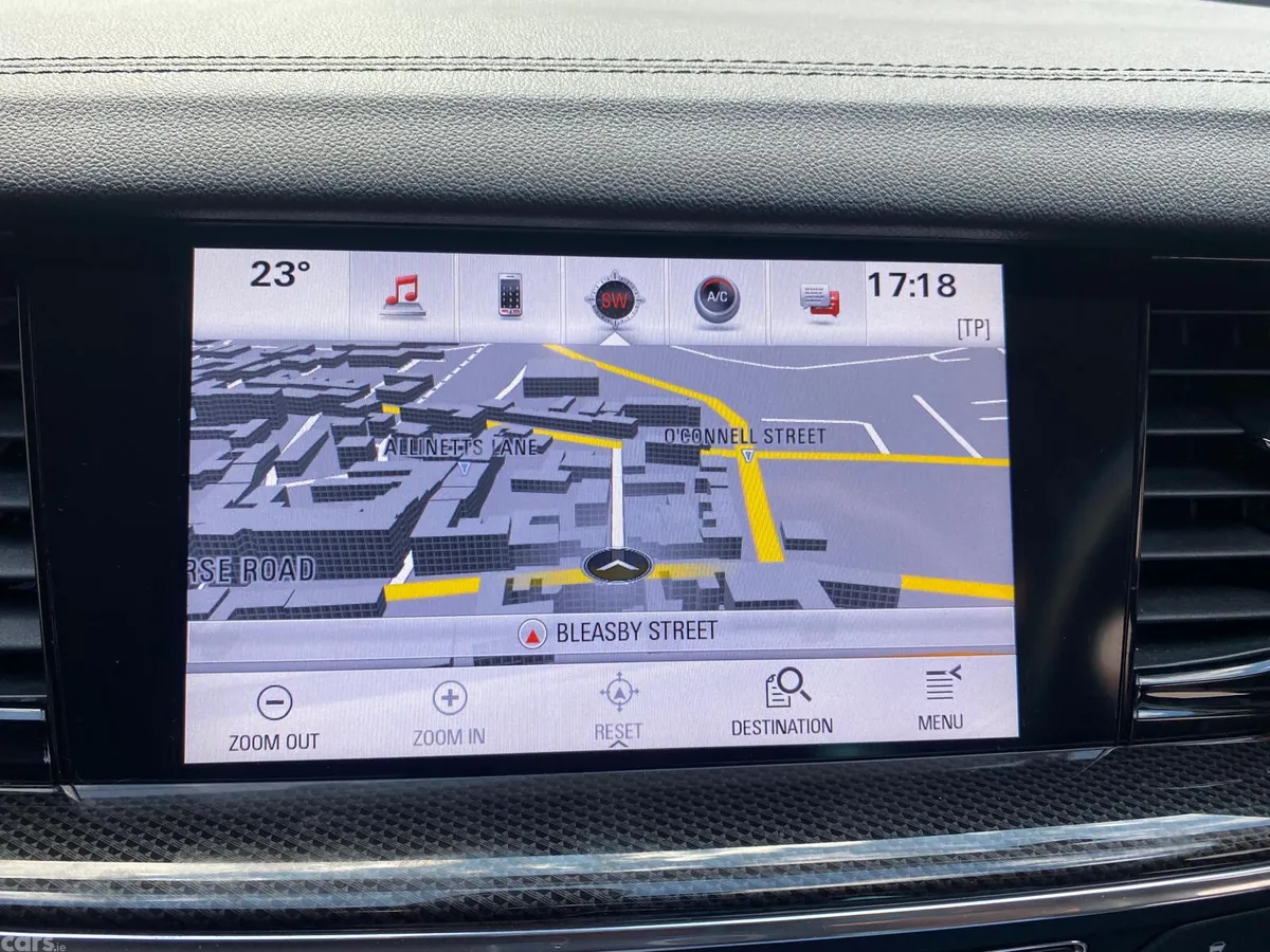 Opel Insignia Hatchback, Diesel, 2018, Blue