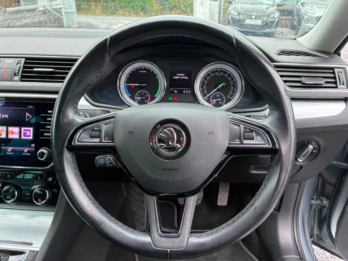 Skoda Superb Hatchback, Petrol Plug-in Hybrid, 2020, Grey