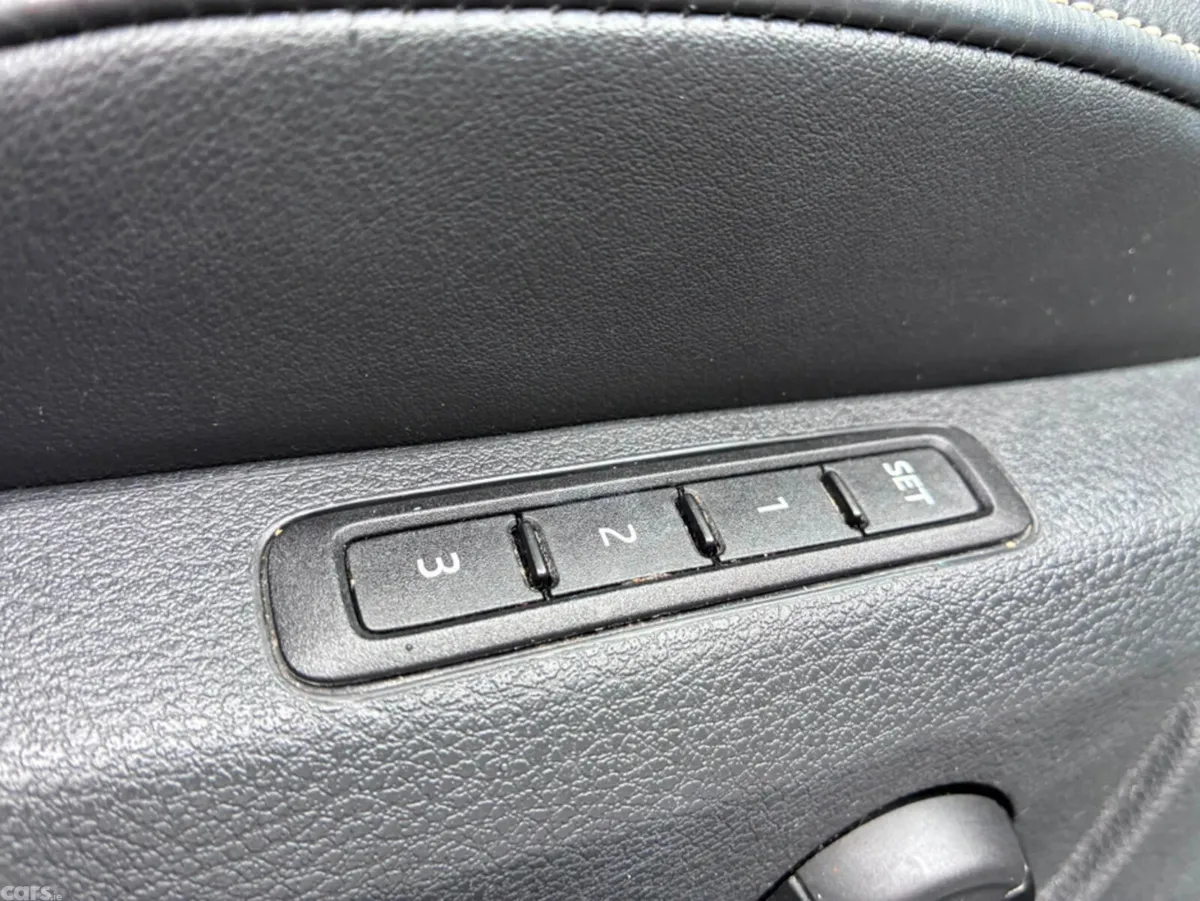 Skoda Superb Hatchback, Petrol Plug-in Hybrid, 2020, Grey