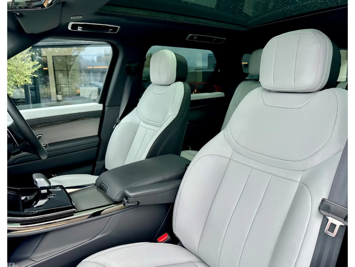 Land Rover Range Rover Sport SUV, Petrol Plug-in Hybrid, 2026, Black