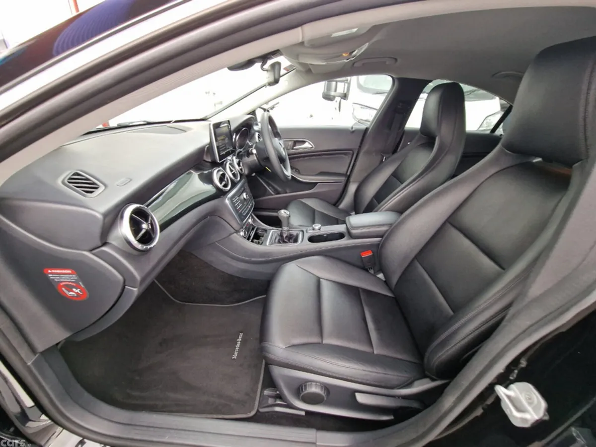 Mercedes-Benz CLA Saloon, Diesel, 2015, Black