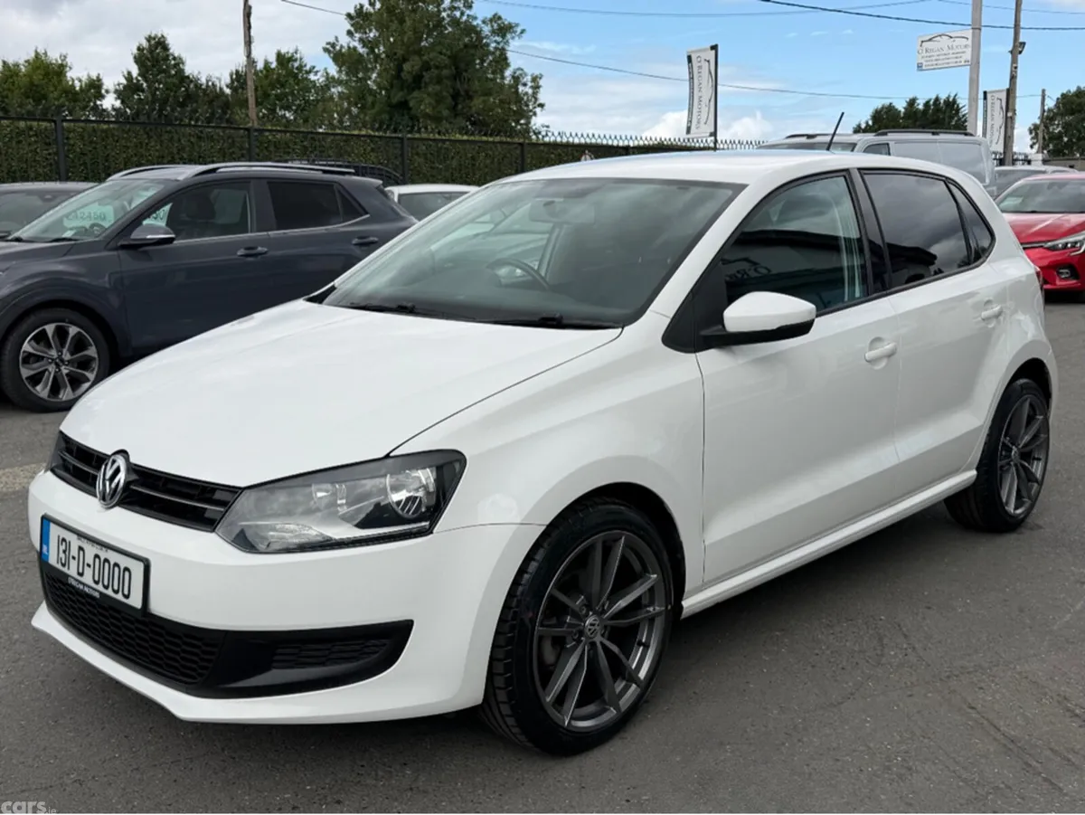 Volkswagen Polo Hatchback, Petrol, 2013, White
