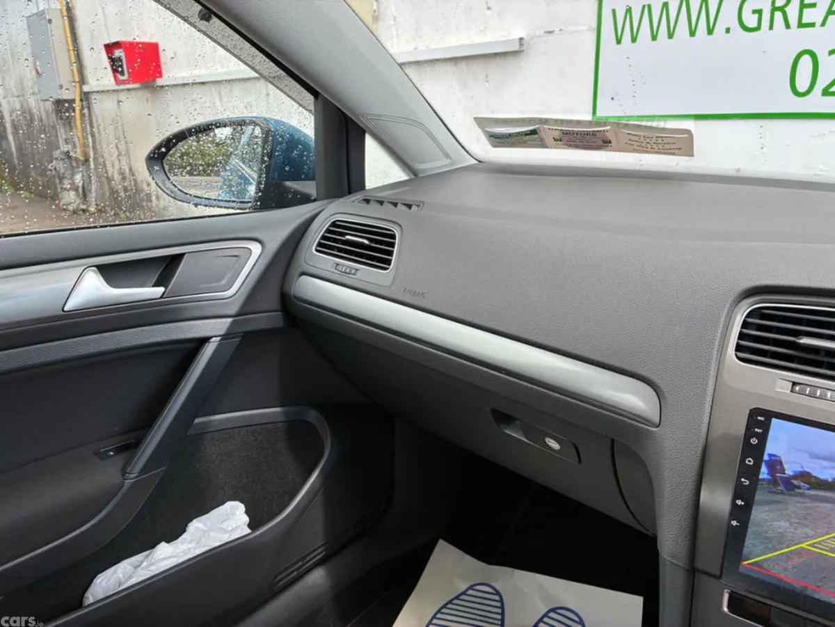 Volkswagen Golf Hatchback, Petrol, 2015, Blue