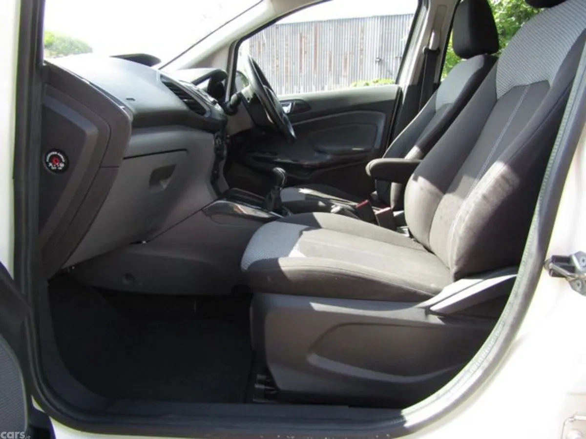 Ford EcoSport Hatchback, Diesel, 2015, White