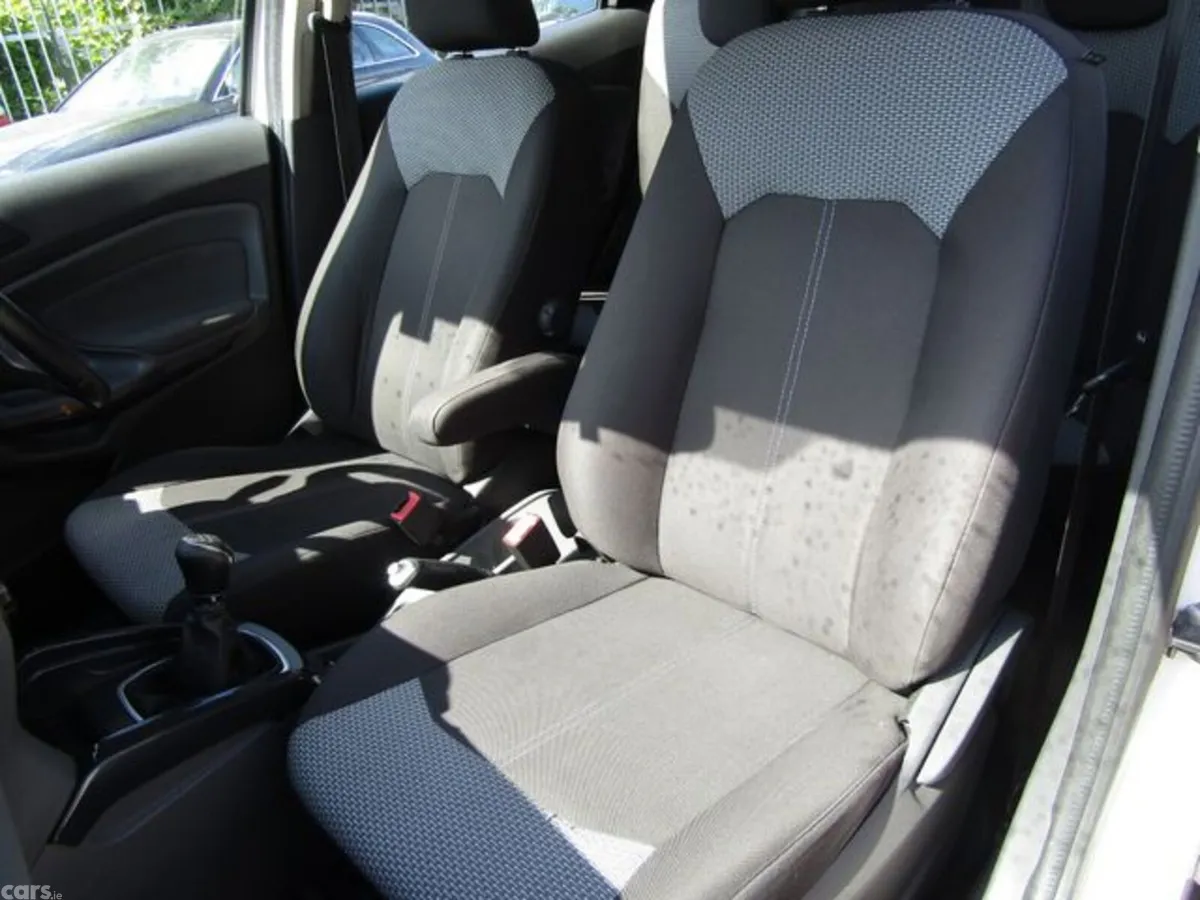 Ford EcoSport Hatchback, Diesel, 2015, White