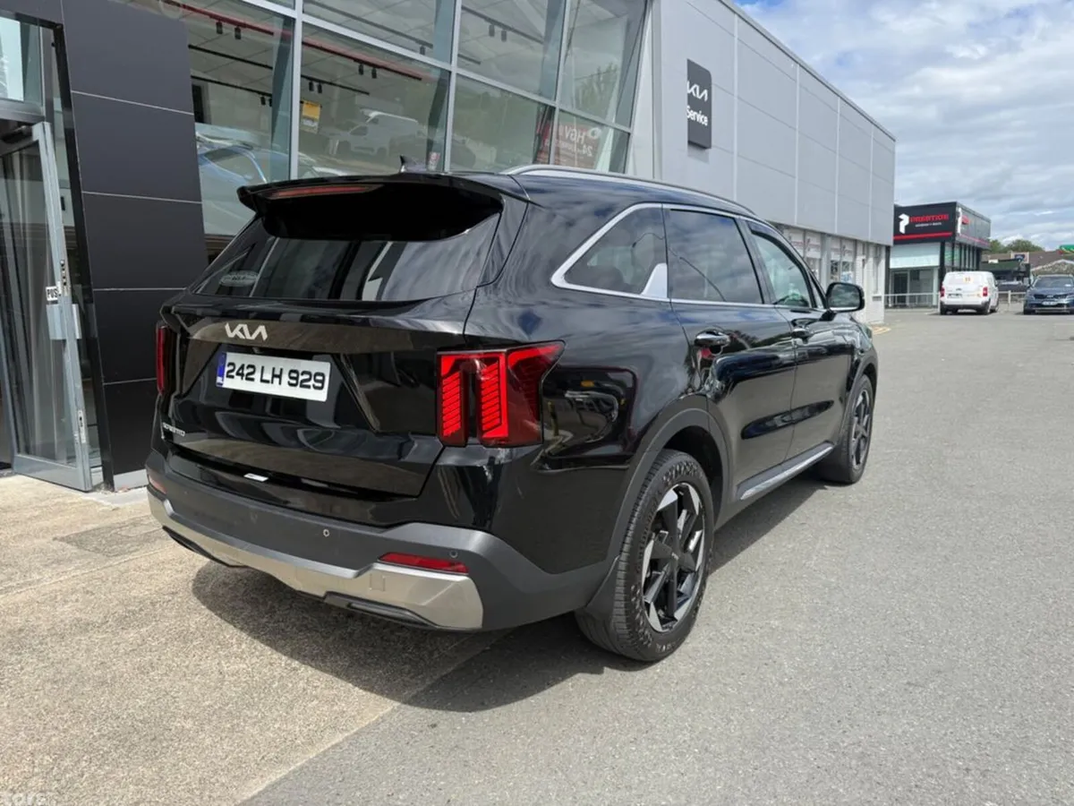 Kia Sorento MPV, Diesel, 2024, Black