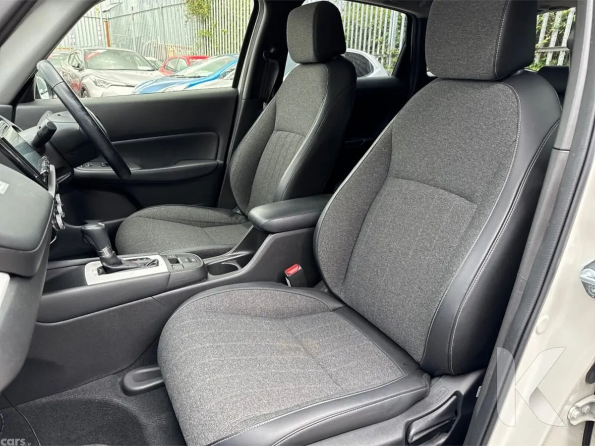 Honda Fit Hatchback, Petrol Hybrid, 2023, White
