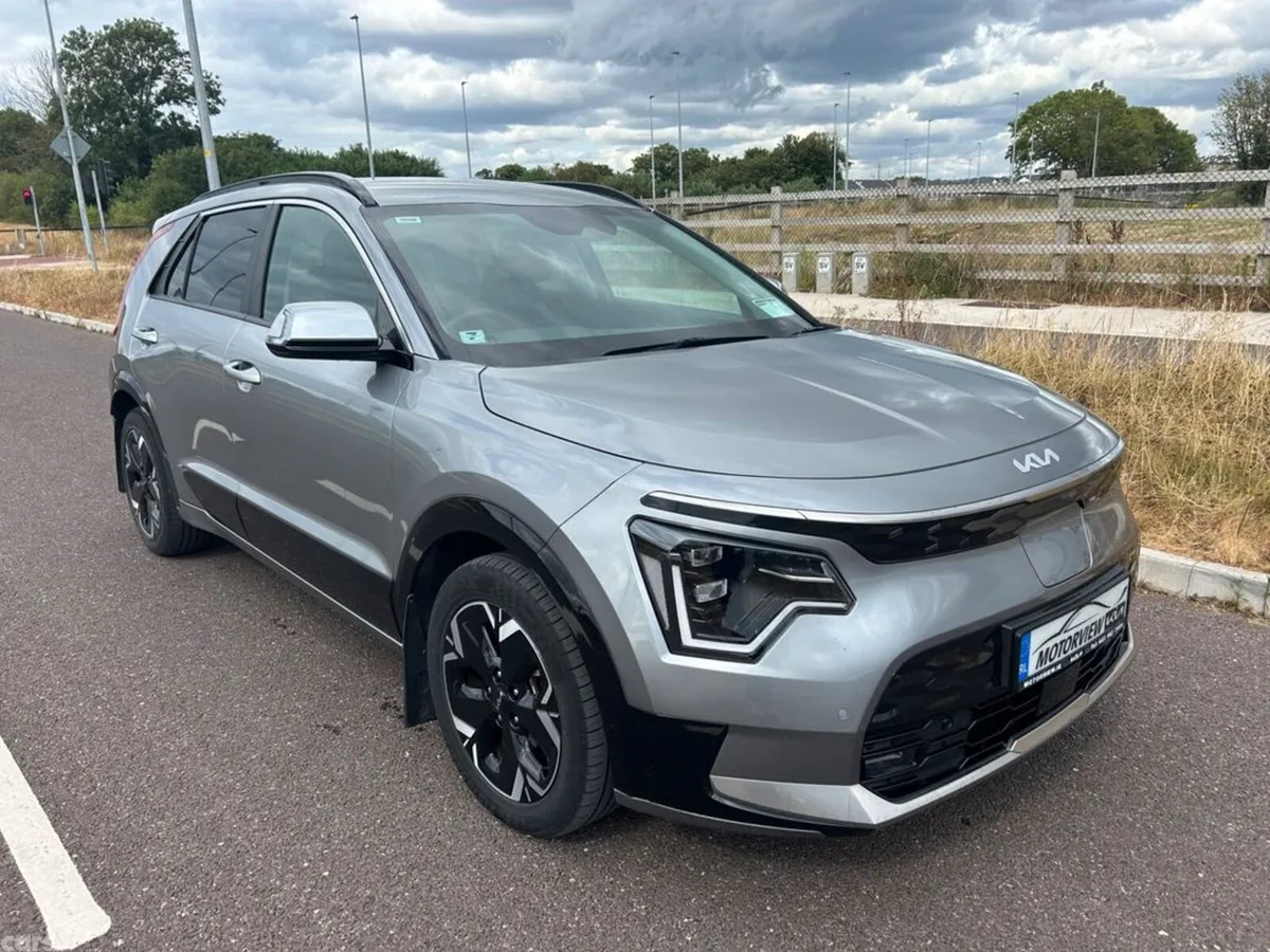 Kia e-Niro Hatchback, Electric, 2023, Grey
