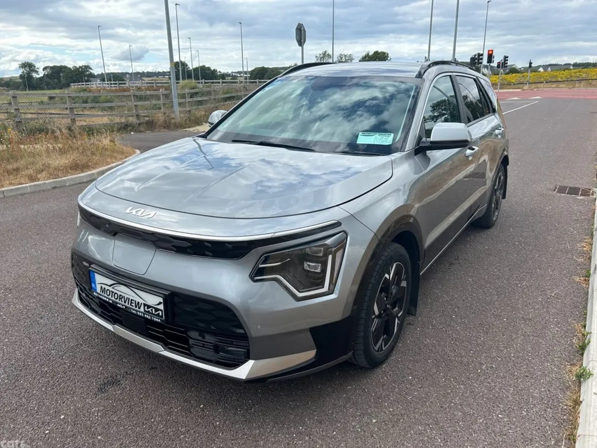 Kia e-Niro Hatchback, Electric, 2023, Grey