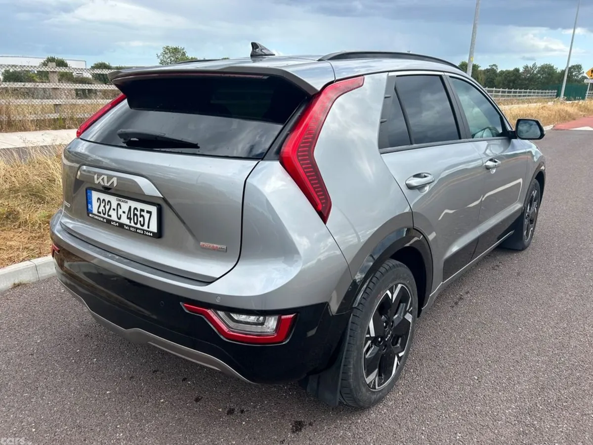 Kia e-Niro Hatchback, Electric, 2023, Grey