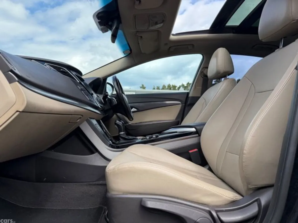 Hyundai i40 Saloon, Diesel, 2015, Black