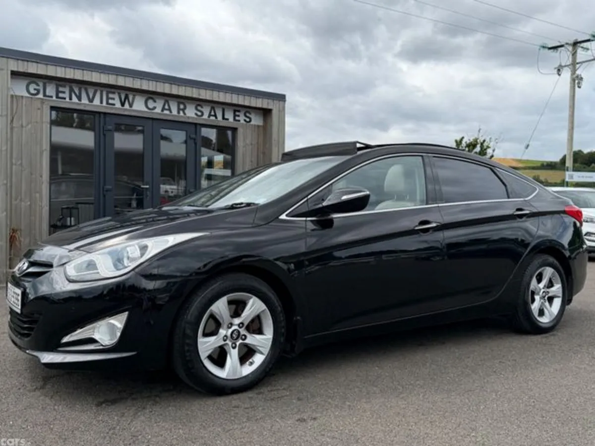 Hyundai i40 Saloon, Diesel, 2015, Black