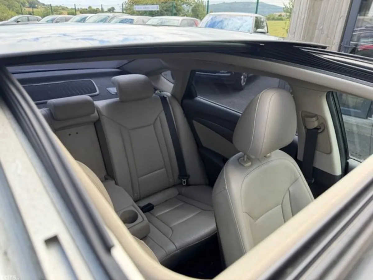 Hyundai i40 Saloon, Diesel, 2015, Black
