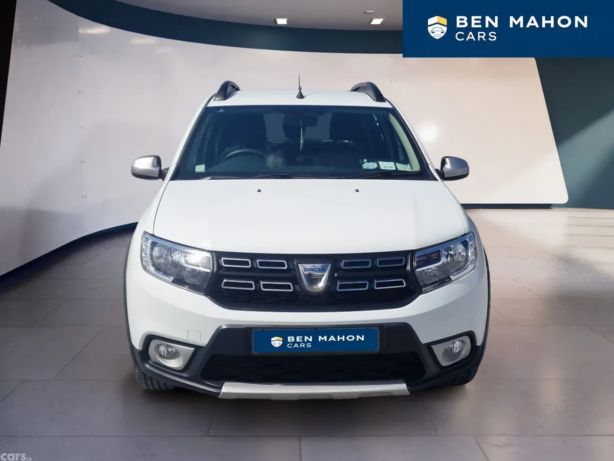 Dacia Sandero Stepway Hatchback, Diesel, 2020, White