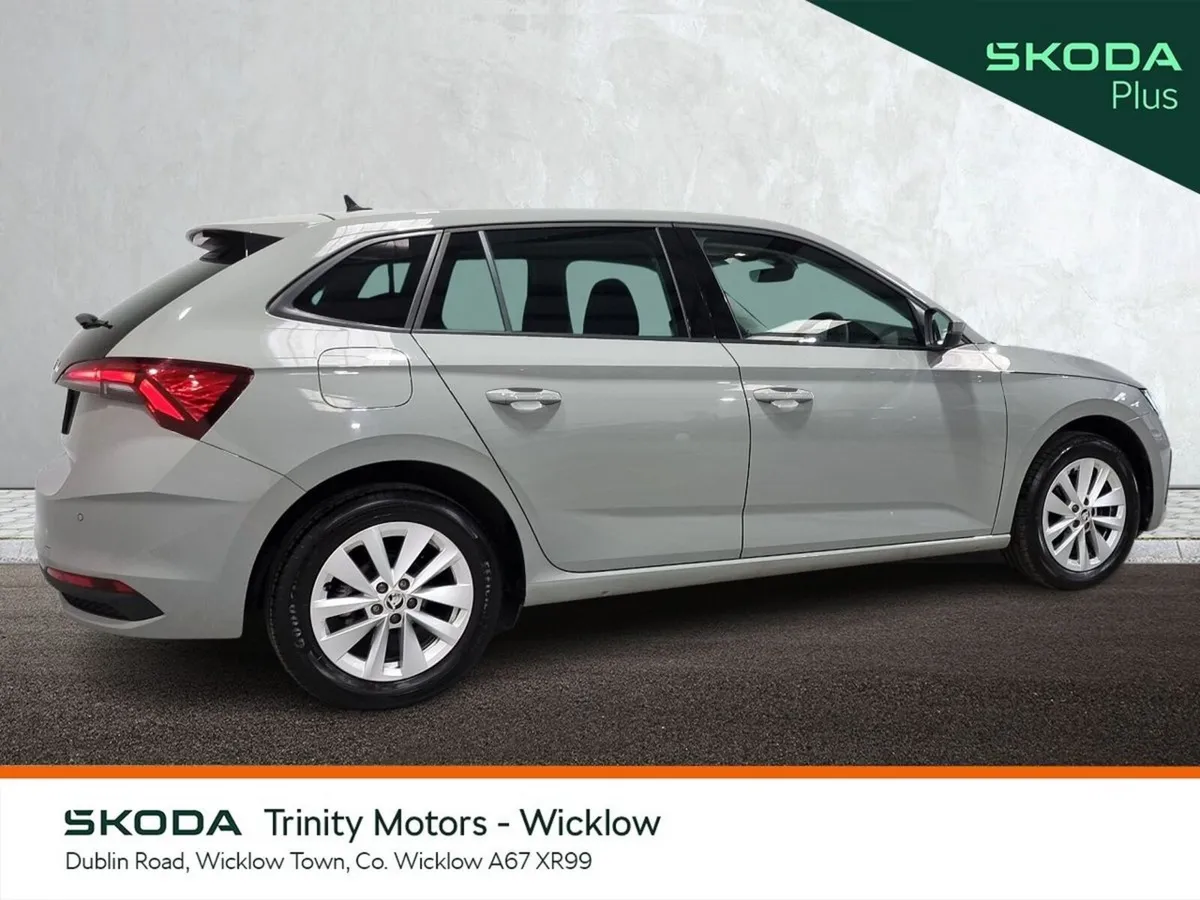 Skoda Scala Hatchback, Petrol, 2025, Grey