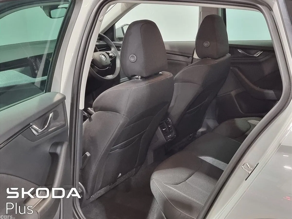 Skoda Scala Hatchback, Petrol, 2025, Grey